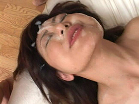 おばさん熟女の黒ま〇こ噴潮スプラッシュ36人200分　サンプル画像13